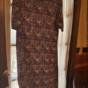 Women’s Lula Roo Patterned Shirt or dress small